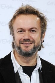 Tristán Ulloa no elenco de O Exterminador do Futuro: Destino Sombrio