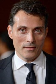 Rufus Sewell no elenco de Tempo