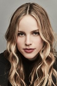 Halston Sage no elenco de Cidades de Papel