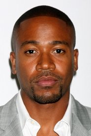 Columbus Short no elenco de Os Perdedores