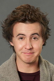 Nicholas Coombe no elenco de Sol da Meia-noite