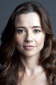 Linda Cardellini no elenco de A Maldição da Chorona