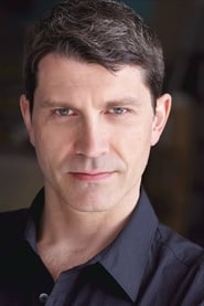 Paul Essiembre no elenco de O Nascimento do Mal