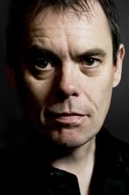Kevin Eldon no elenco de Chumbo Grosso