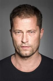 Til Schweiger no elenco de Um Gigolô Europeu por Acidente