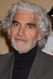 Charles Keating no elenco de Um Gigolô Europeu por Acidente