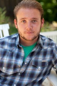 Scott Thomas Reynolds no elenco de A Boneca do Mal