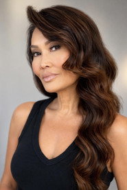 Tia Carrere no elenco de Lilo & Stitch