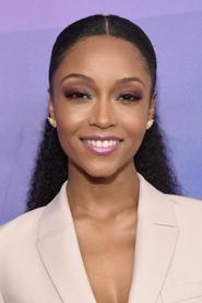 Yaya DaCosta no elenco de Tron: O Legado