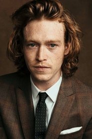 Caleb Landry Jones no elenco de Contrabando