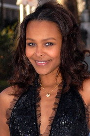 Samantha Mumba no elenco de A Máquina do Tempo