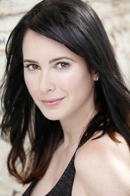 Delaney Tabron no elenco de Ataque à Cabana