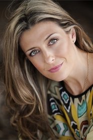 Janelle Bailey no elenco de Águas Rasas