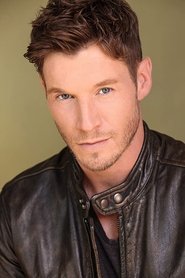 Chad Michael Collins no elenco de Perseguição Sem Trégua
