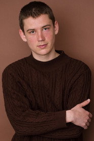 Elijah Carnazzo no elenco de A Ilha do Inverno