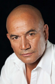 Temuera Morrison no elenco de Dupla Perigosa