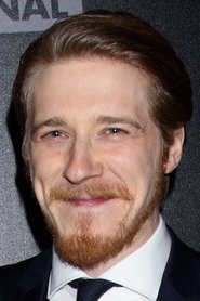 Adam Nagaitis no elenco de Coquetel Explosivo