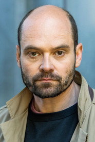 David Dencik no elenco de Cara-de-Barro