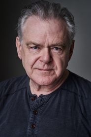Kevin McNally no elenco de Piratas do Caribe: No Fim do Mundo
