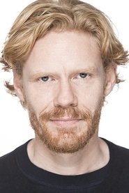 Michael Shaeffer no elenco de Missão Refúgio
