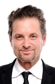 Shea Whigham no elenco de Kong: A Ilha da Caveira