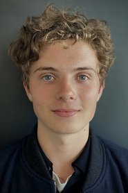 Roman Griffin Davis no elenco de A Longa Marcha: Caminhe ou Morra