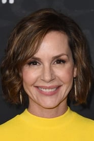 Embeth Davidtz no elenco de A Lista de Schindler
