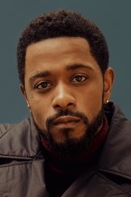 LaKeith Stanfield no elenco de Entre Facas e Segredos